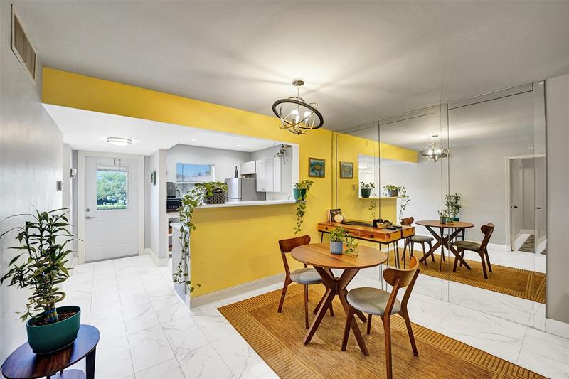 Image 6 of 30 For 608 Natura Blvd  308