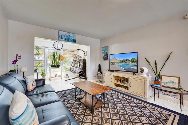 Image 8 of 30 For 608 Natura Blvd  308