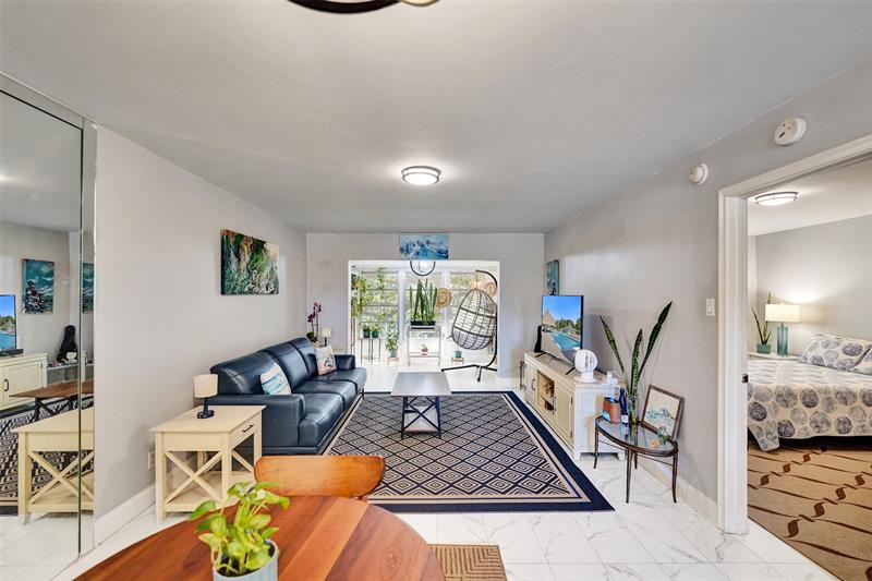 Image 9 of 30 For 608 Natura Blvd  308