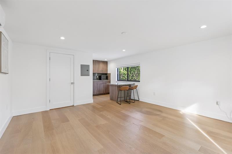 Image 29 of 34 For 1660 32nd Ct