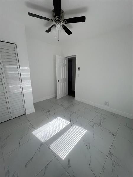 Image 18 of 40 For 8550 Taft St