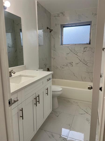 Image 20 of 40 For 8550 Taft St