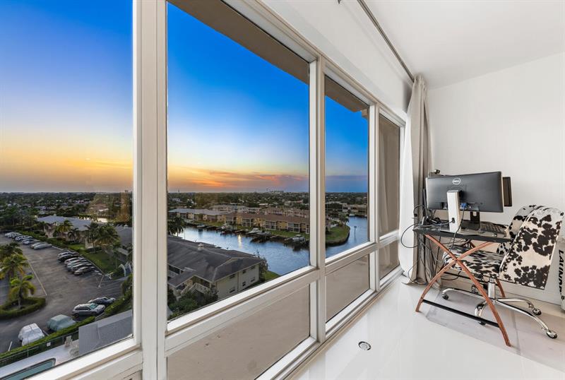 Image 13 of 43 For 801 Federal Hwy  906