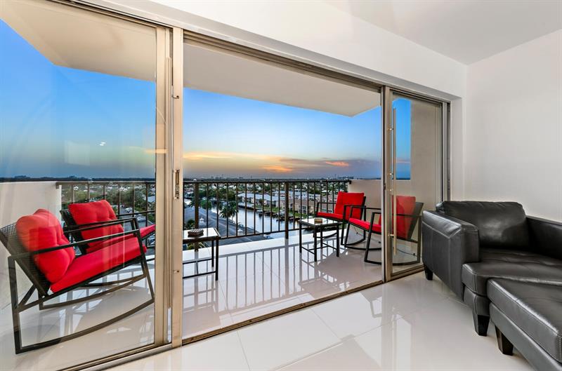 Image 28 of 43 For 801 Federal Hwy  906