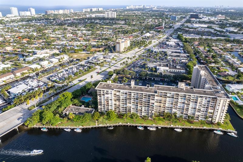 Image 31 of 43 For 801 Federal Hwy  906