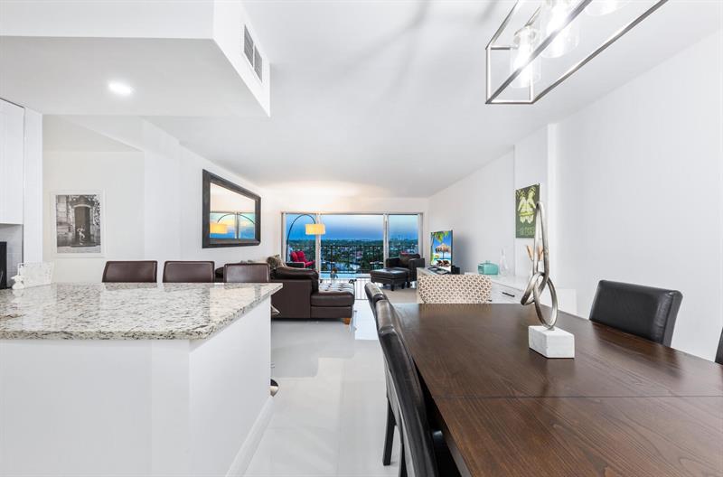 Image 7 of 43 For 801 Federal Hwy  906