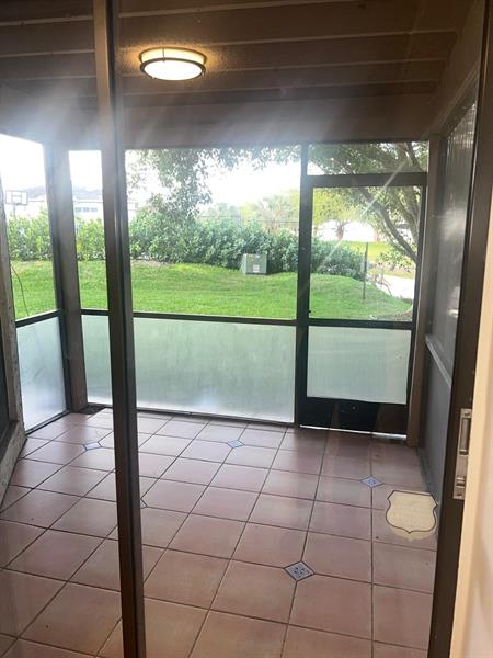 Image 15 of 46 For 9911 Atlantic Blvd  9911