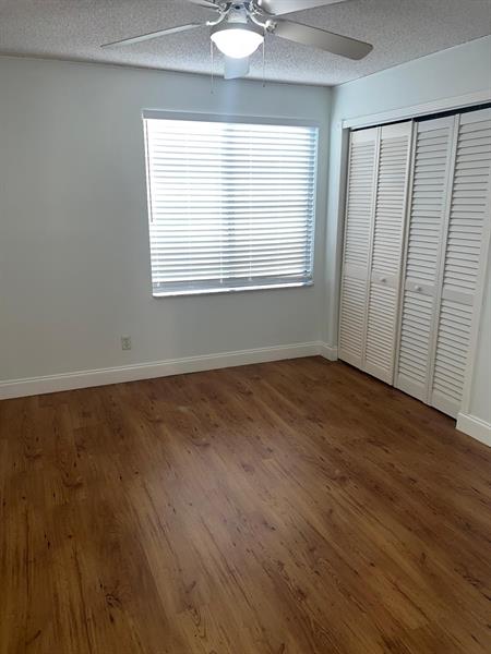 Image 22 of 46 For 9911 Atlantic Blvd  9911