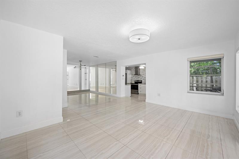 Image 24 of 48 For 1311 Monroe St