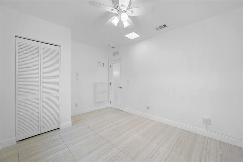 Image 34 of 48 For 1311 Monroe St