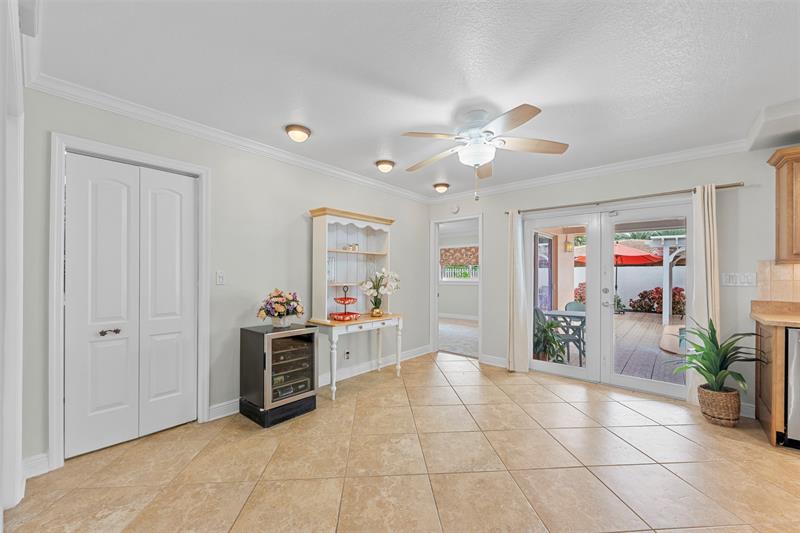 Image 16 of 57 For 5284 18th Terrace