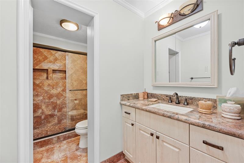 Image 21 of 57 For 5284 18th Terrace