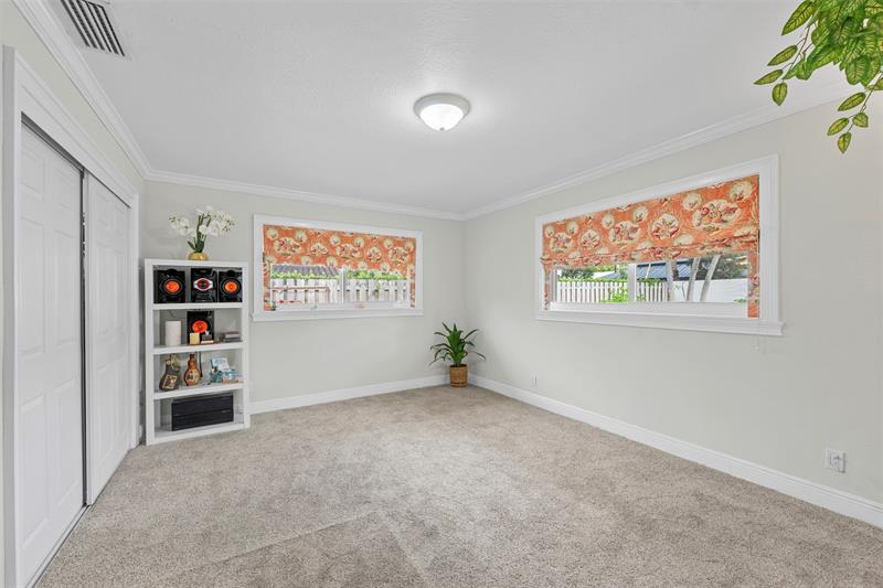 Image 24 of 57 For 5284 18th Terrace