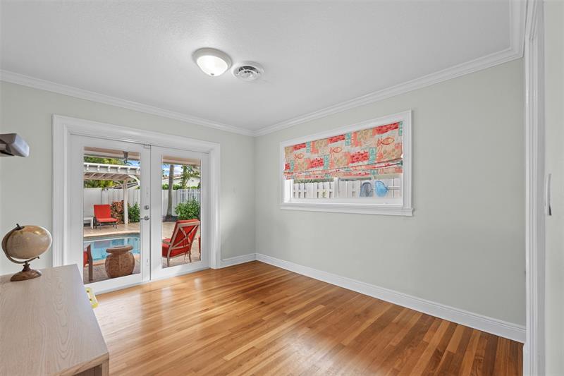 Image 29 of 57 For 5284 18th Terrace