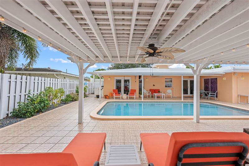 Image 43 of 57 For 5284 18th Terrace