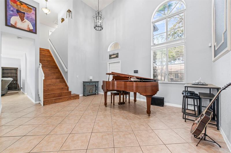 Image 4 of 25 For 1422 106th Way