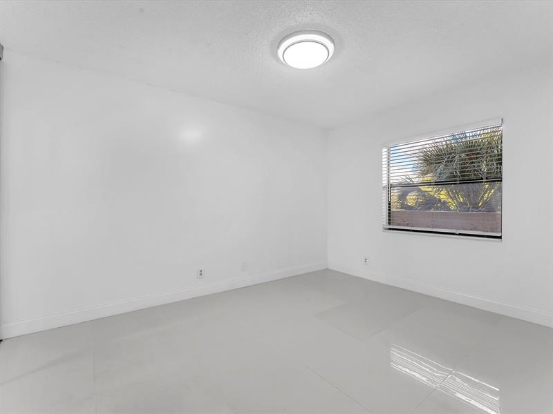 Image 21 of 24 For 3000 42nd Ave  B408