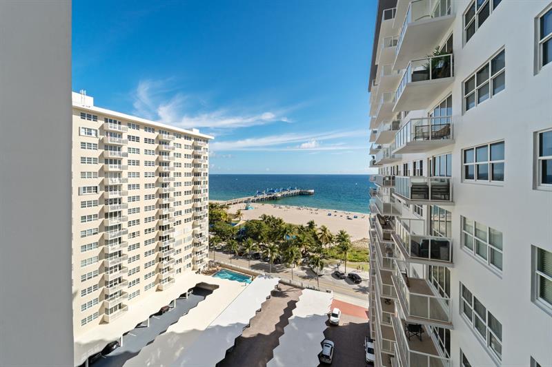 Image 15 of 30 For 111 Pompano Beach Blvd 1403