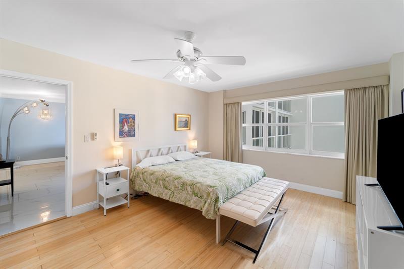 Image 25 of 30 For 111 Pompano Beach Blvd 1403