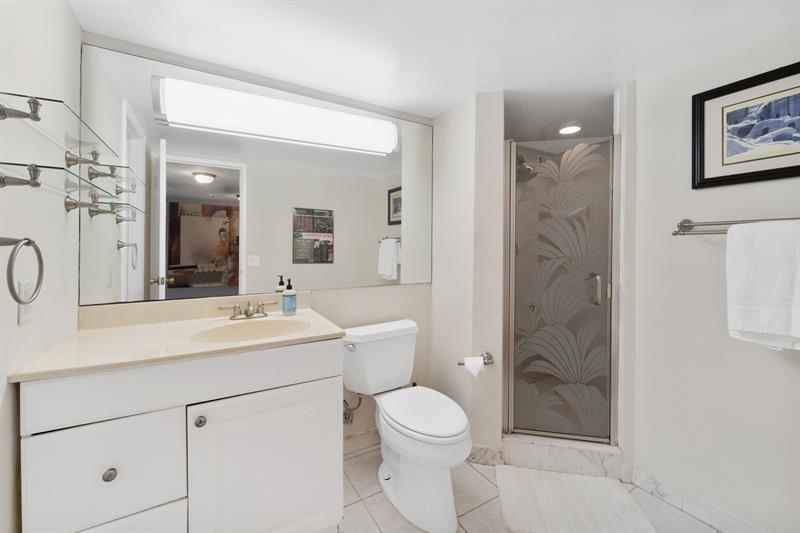 Image 26 of 30 For 111 Pompano Beach Blvd 1403