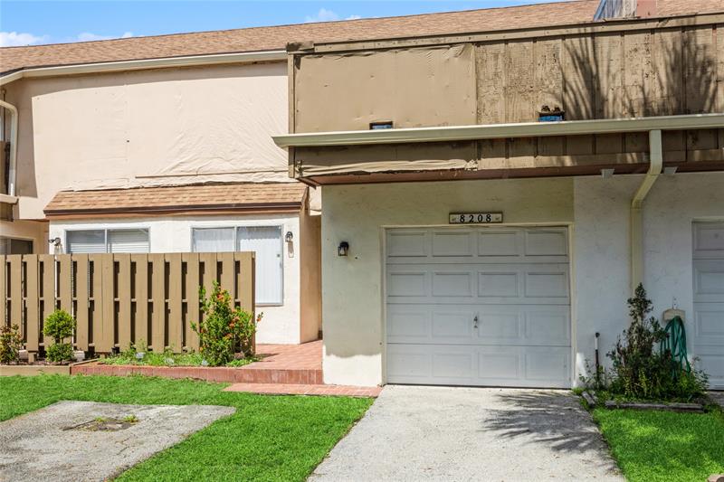 Details for 8208 8th Pl  4, Fort Lauderdale, FL 33324