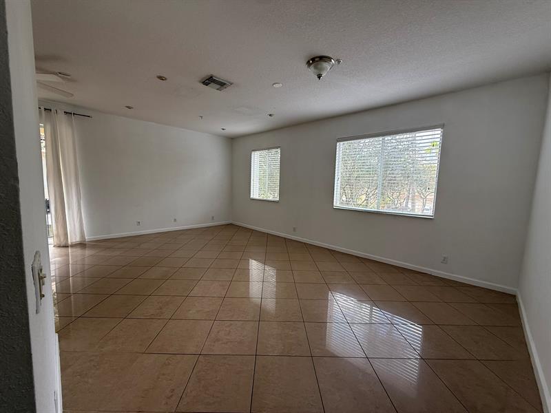 Details for 2858 Oasis Dr, Boynton Beach, FL 33426