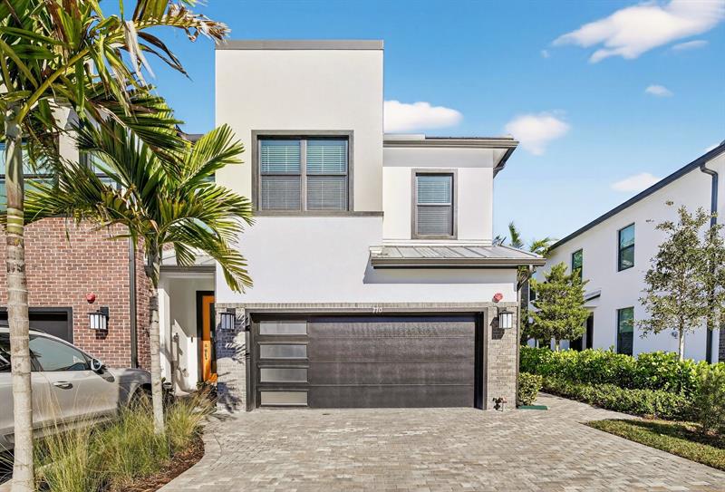 Details for 770 82nd Ter  770, Plantation, FL 33324