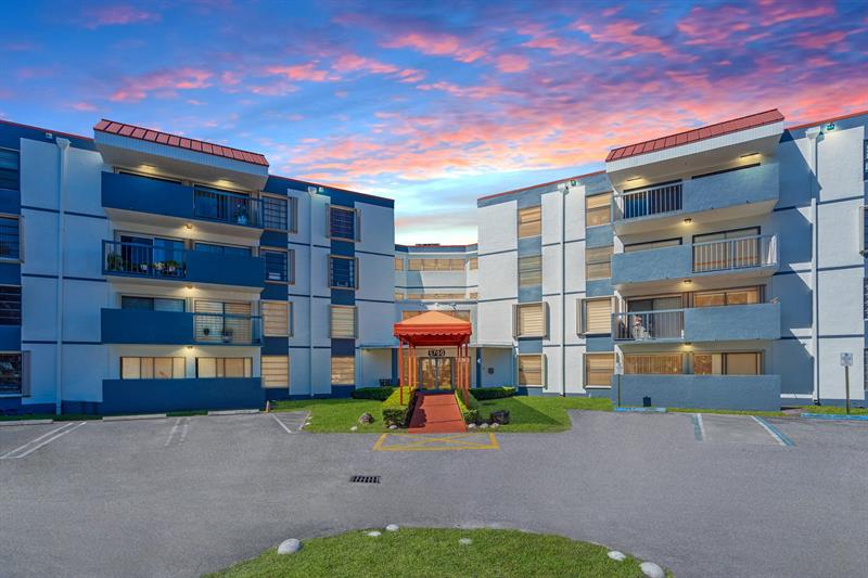 Details for 5700 127th Ave  1304, Miami, FL 33183