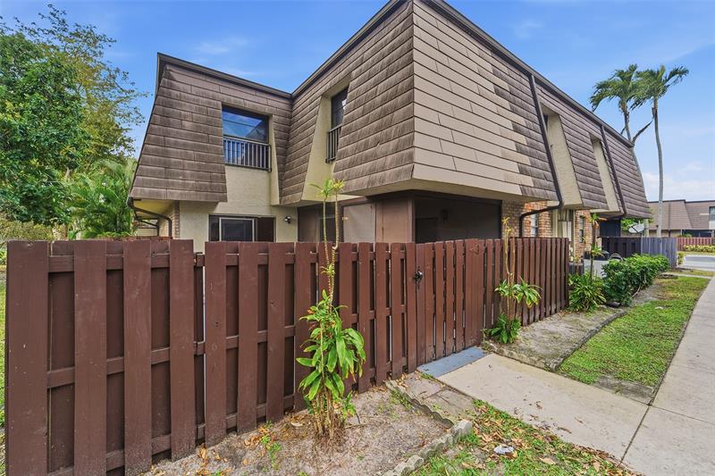 Details for 2501 99th Ave, Coral Springs, FL 33065