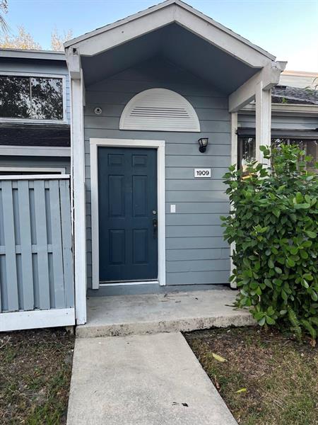 Details for 1909 Players Place, North Lauderdale, FL 33068