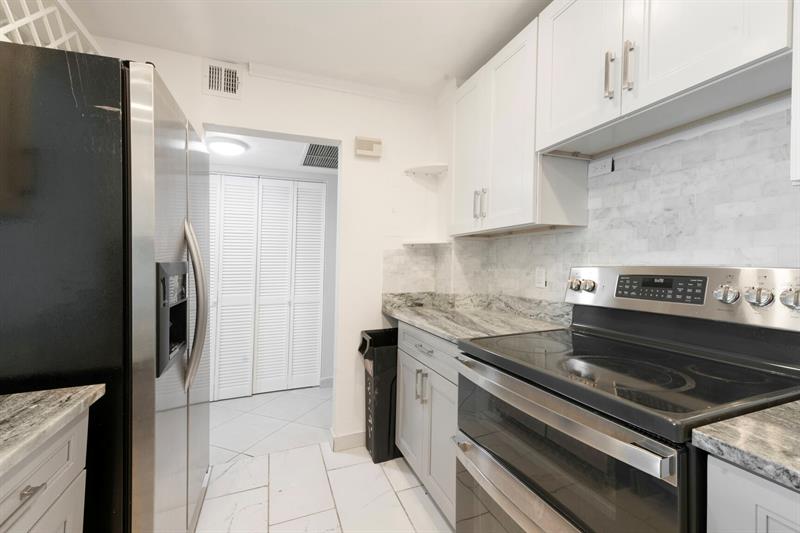 Details for 3800 Hills Dr  402, Hollywood, FL 33021