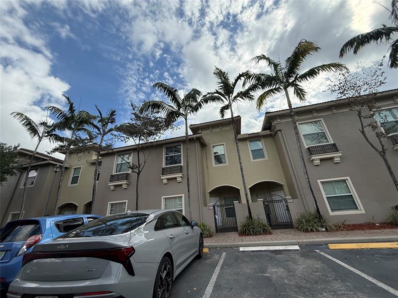 Details for 2851 Prospect Rd 207, Tamarac, FL 33309