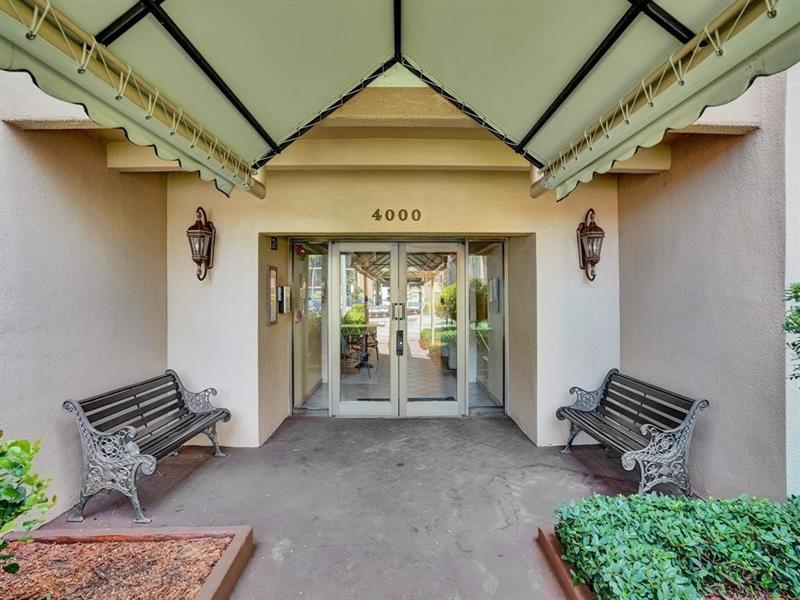 Details for 4000 Hills Dr  25, Hollywood, FL 33021