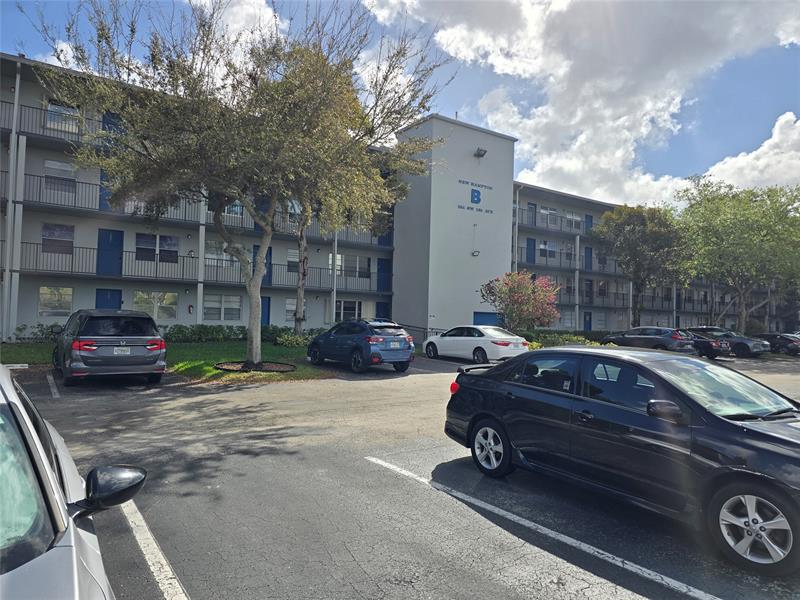 Details for 551 135 Av  216b, Pembroke Pines, FL 33027