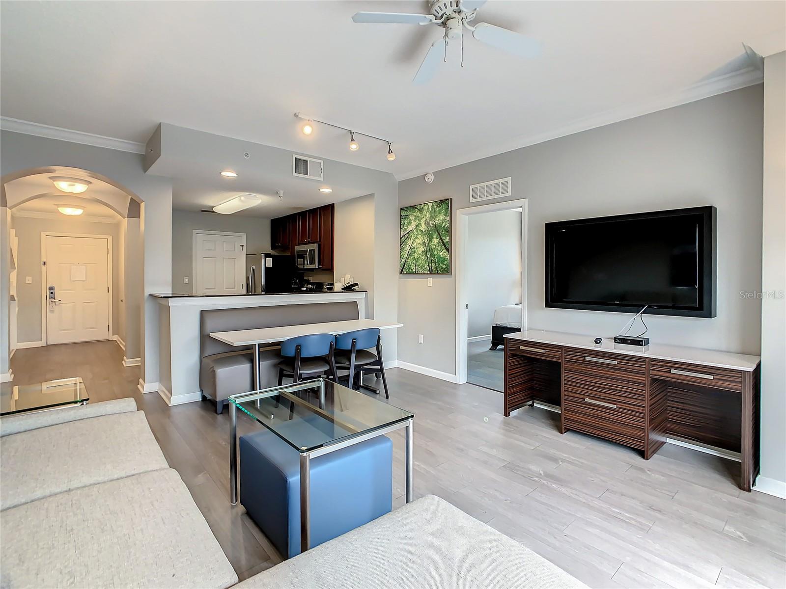 Image 12 of 68 For 14501 Grove Resort Ave  1707