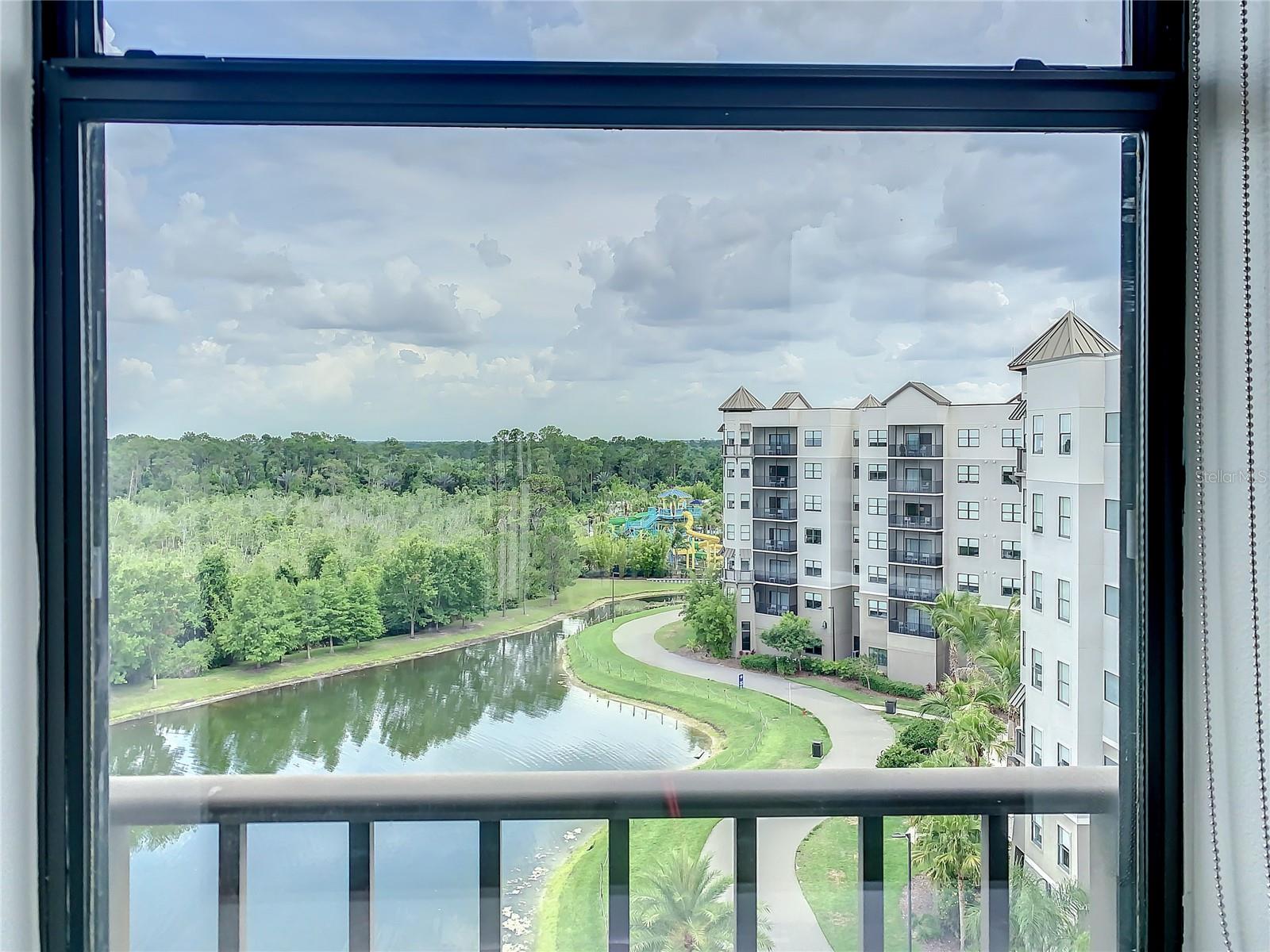 Image 20 of 68 For 14501 Grove Resort Ave  1707
