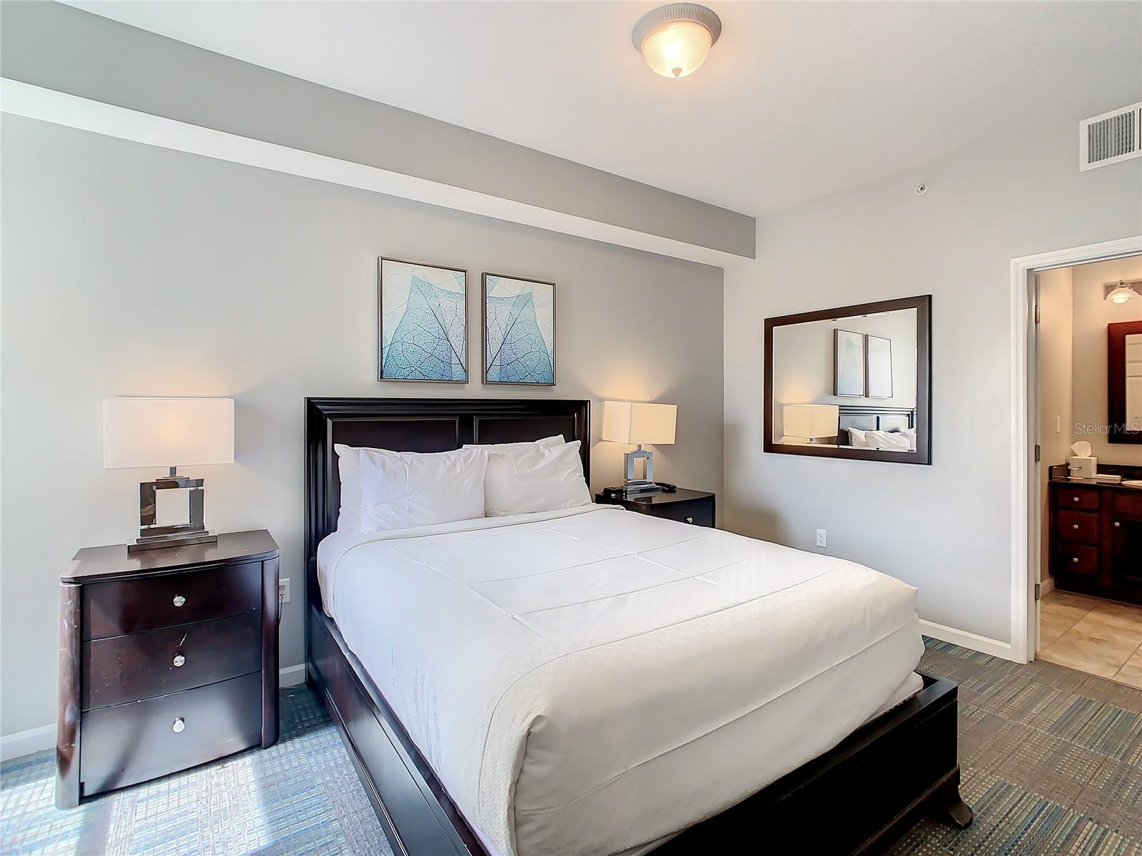 Image 33 of 68 For 14501 Grove Resort Ave  1707