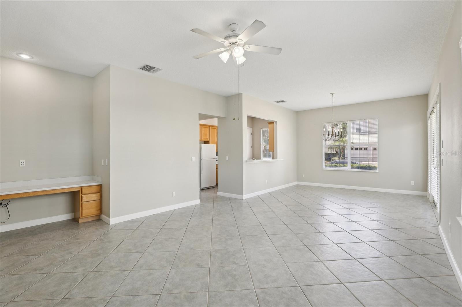 Image 17 of 44 For 1554 Fairview Circle