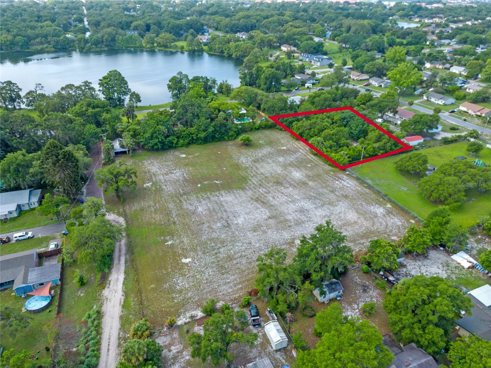 Listing Details for  Lake Avenue , APOPKA, FL 32712