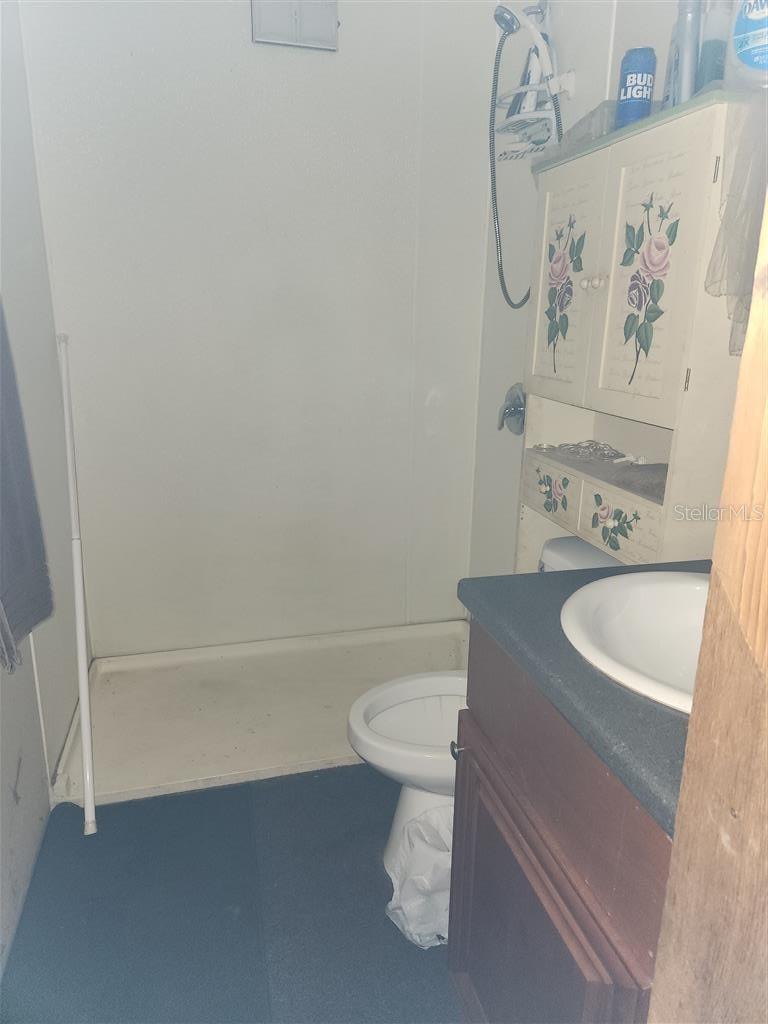 Image 31 of 37 For Holopaw Groves Road