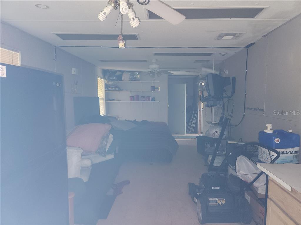 Image 33 of 37 For Holopaw Groves Road