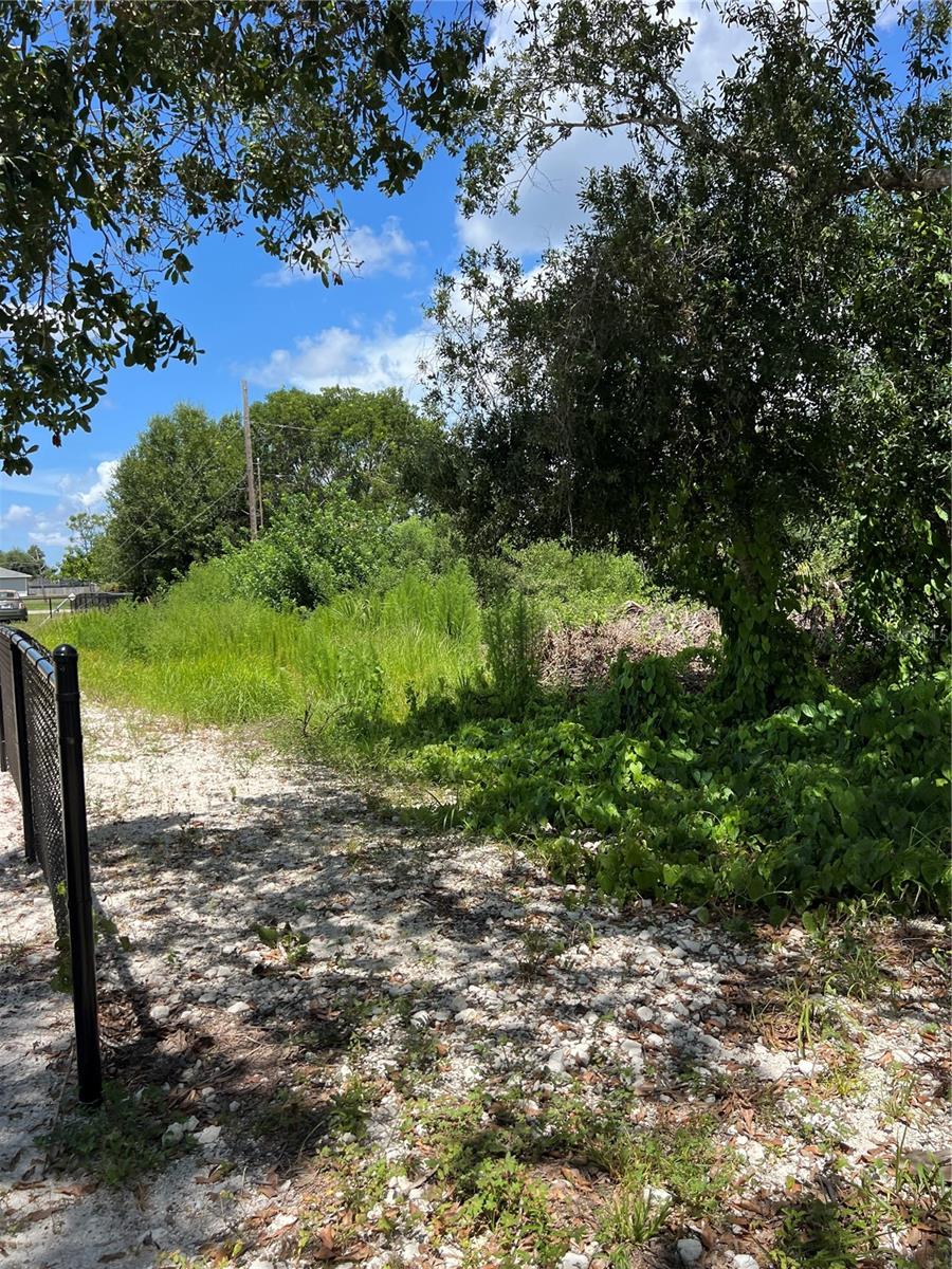 Image 4 of 7 For 527 Orange Brook Lane