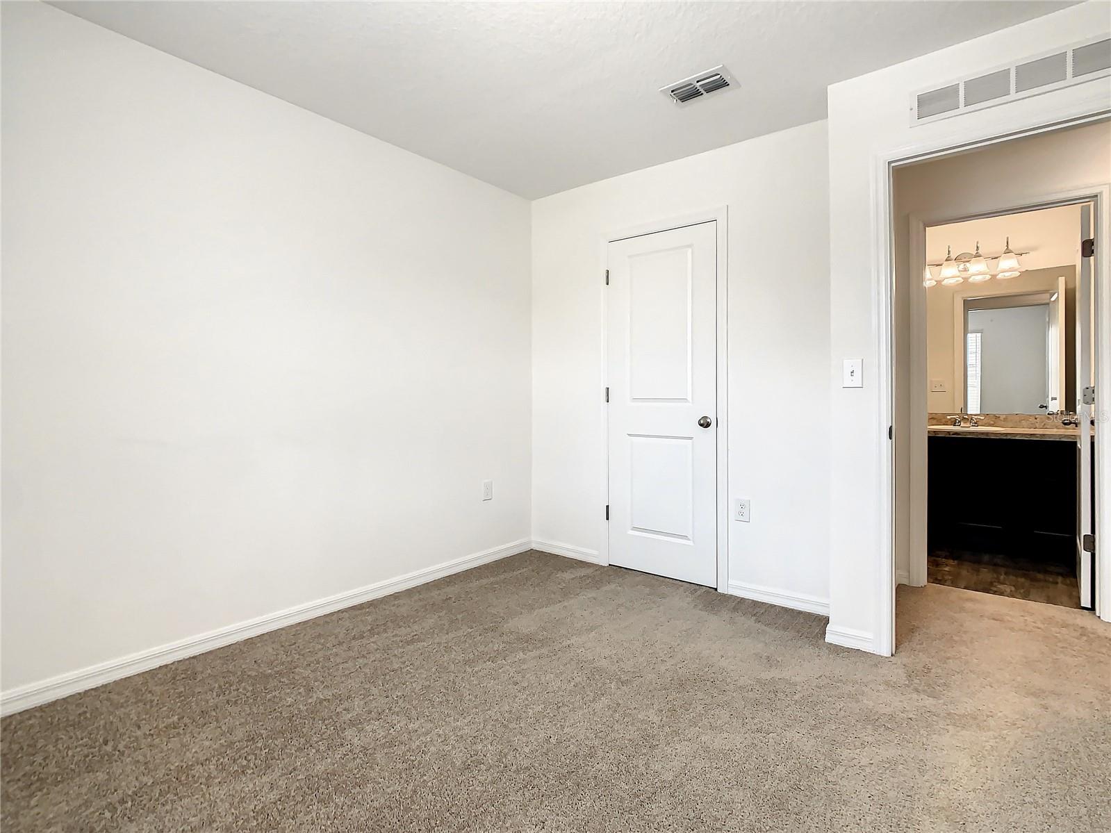 Image 30 of 51 For 888 Grandin Street