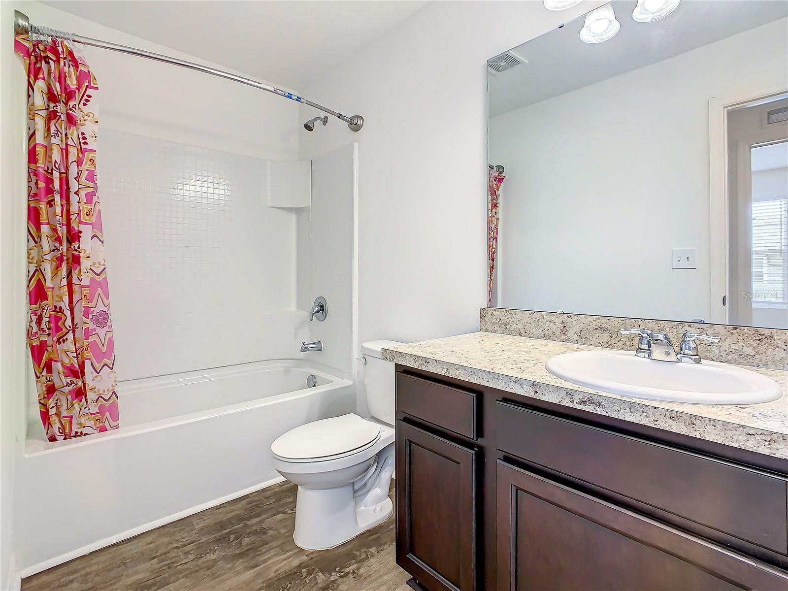 Image 33 of 51 For 888 Grandin Street