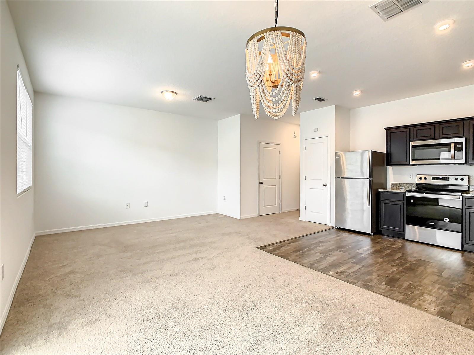 Image 6 of 51 For 888 Grandin Street