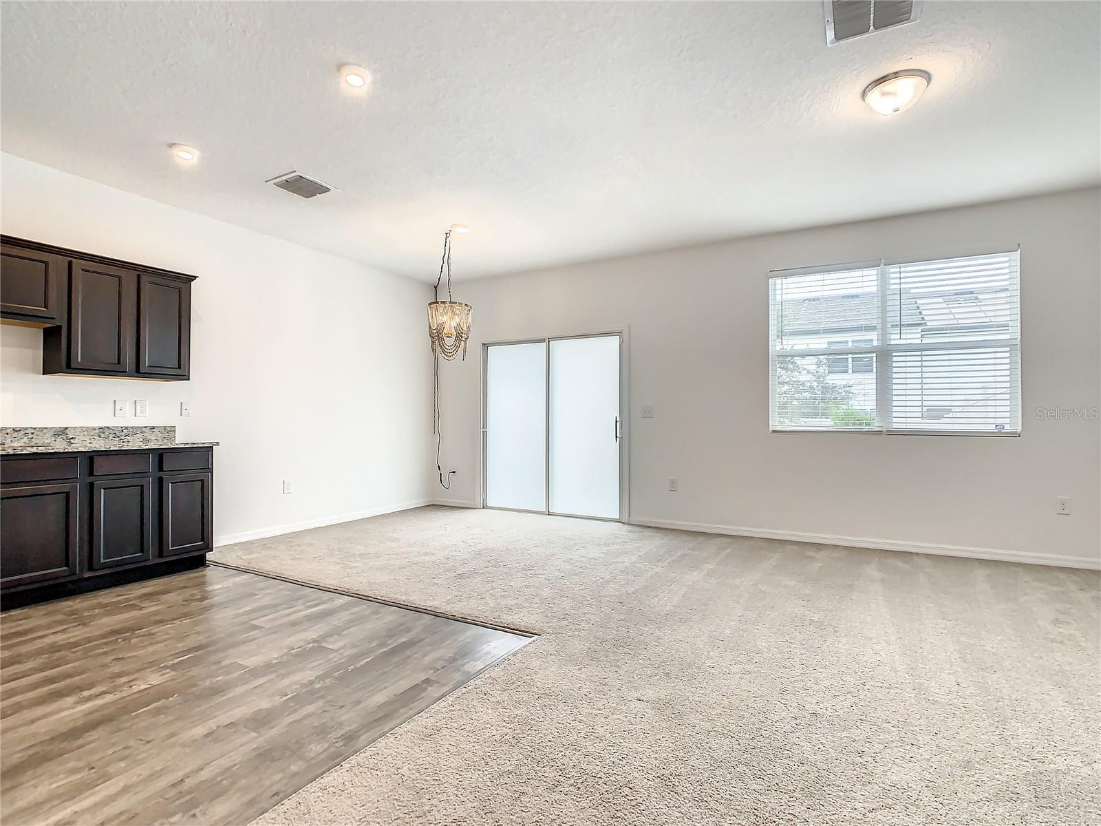 Image 7 of 51 For 888 Grandin Street
