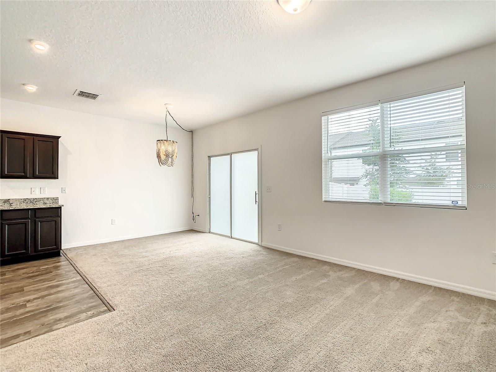 Image 9 of 51 For 888 Grandin Street