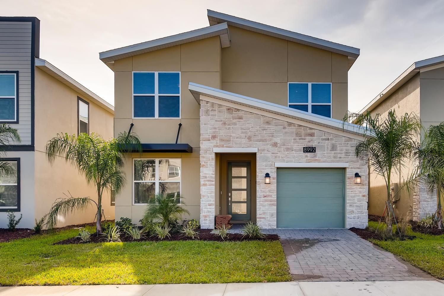 Details for 8992 Cabot Cliffs Drive, DAVENPORT, FL 33896