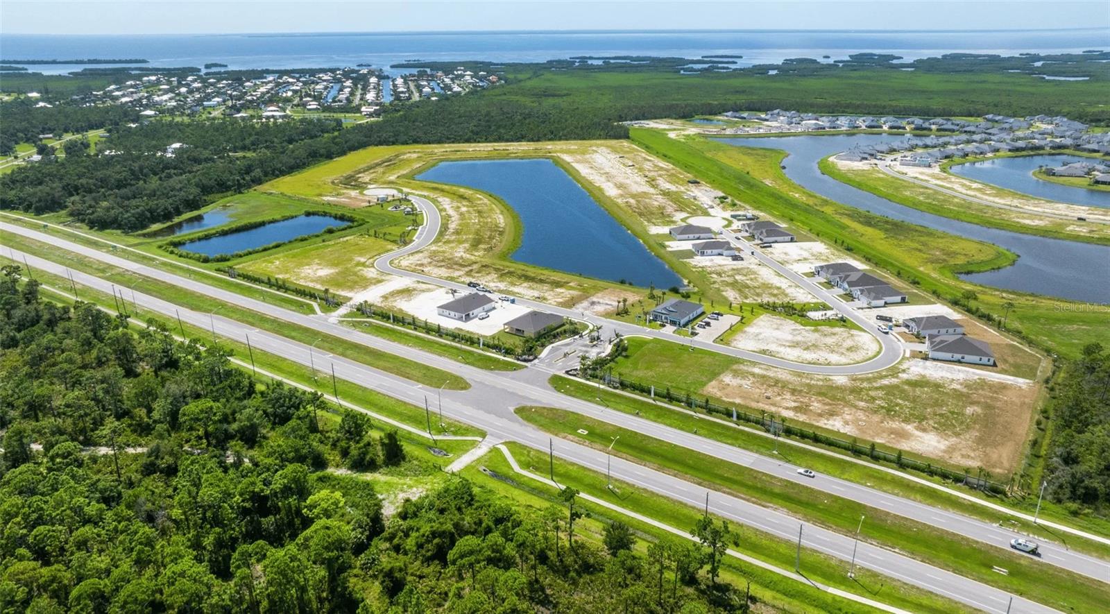 Image 34 of 38 For 25503 Calusa Drive