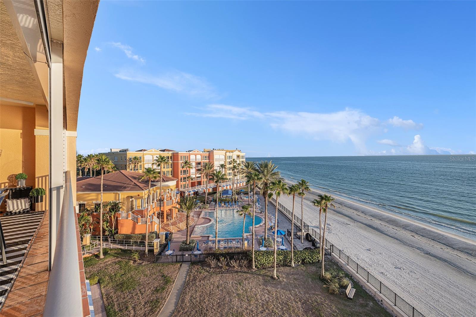 Listing photo id 37 for 16700 Gulf Boulevard 625